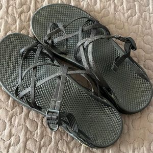 womens chaco flip flop sandals